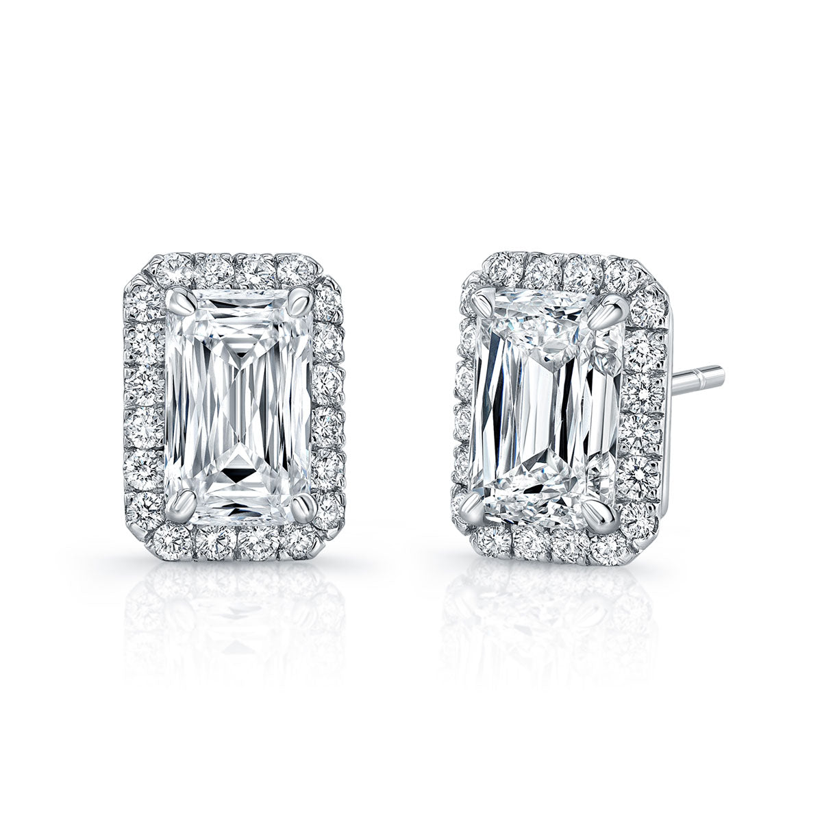 Round Cornered Modified Brilliant Diamond Studs with Halo
