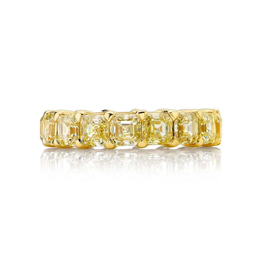 Asscher-Cut Diamond Eternity Band Set in 18k Yellow Gold