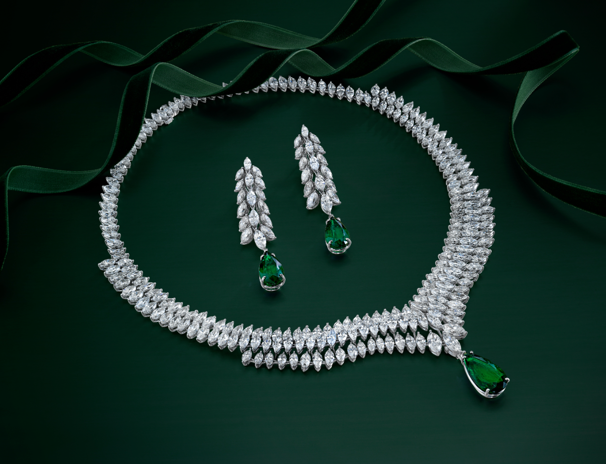 Marquise Shape Diamonds Necklace