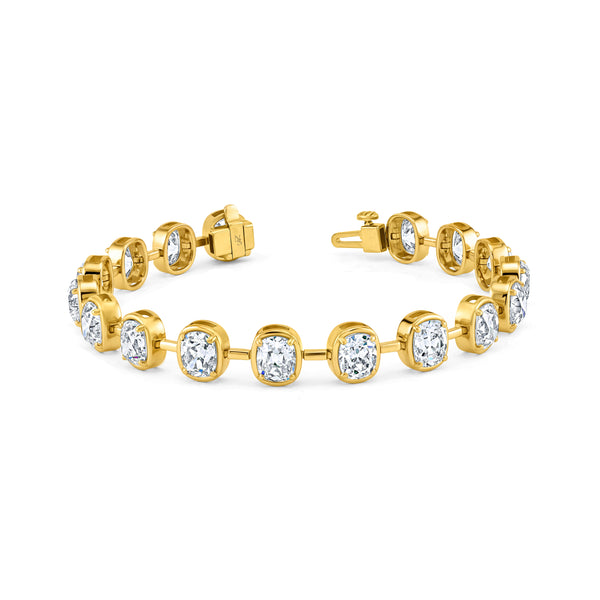 Cushion Diamond Bar Bracelet