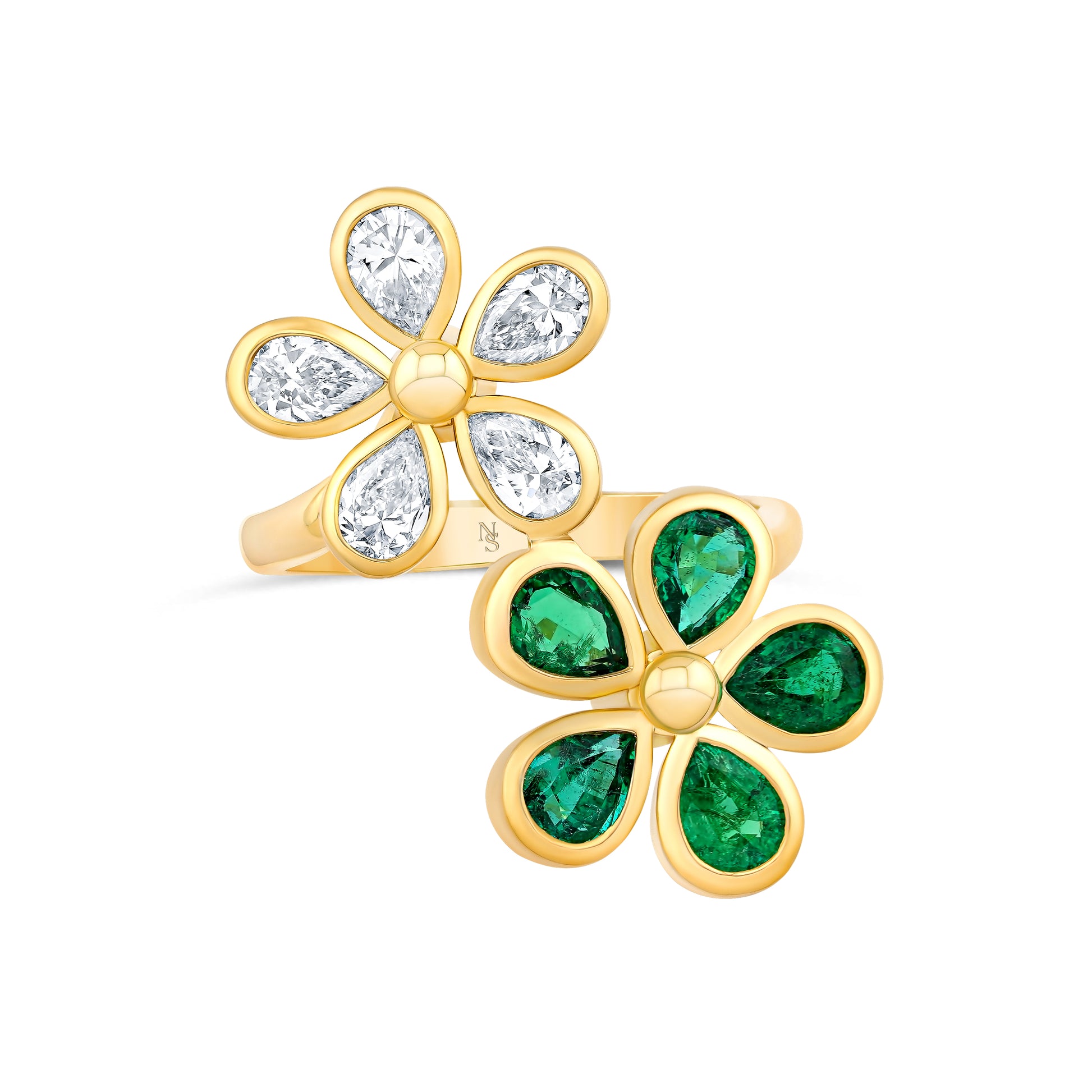 Gold flower-shaped ring with diamond and emerald stones