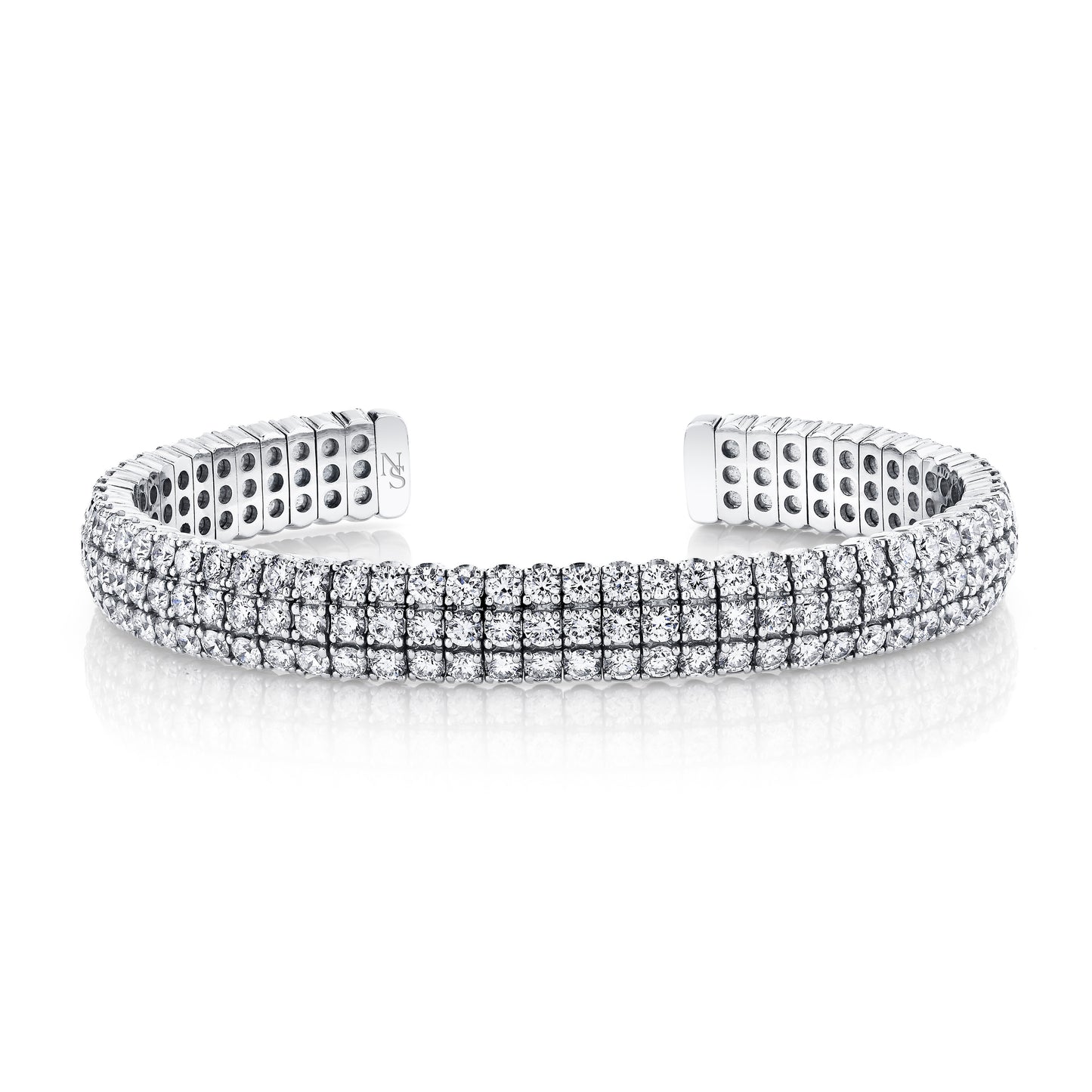 Diamond Cuff Bracelet in 18k White Gold