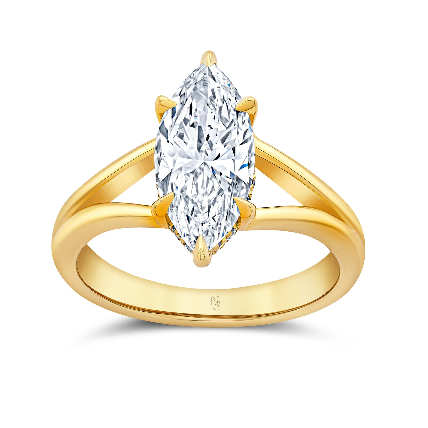 18k gold ring with a marquise-shaped diamond. 