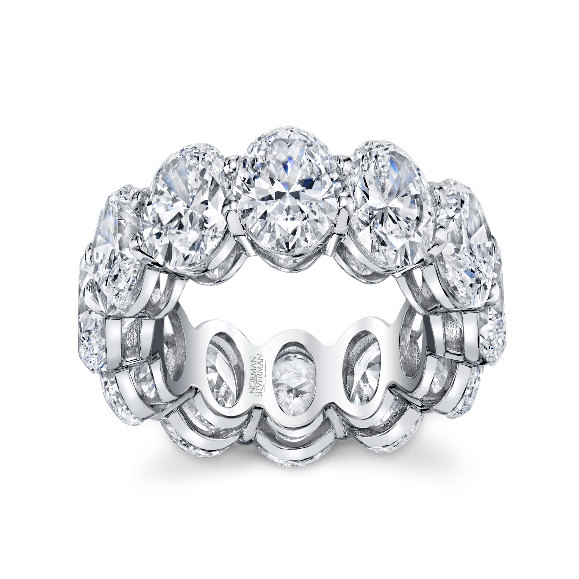 A 12 oval-cut diamonds totaling 14.71 carats, set in platinum. A